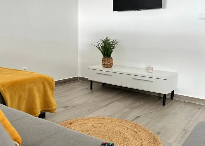 My Beach's Poente Назаре